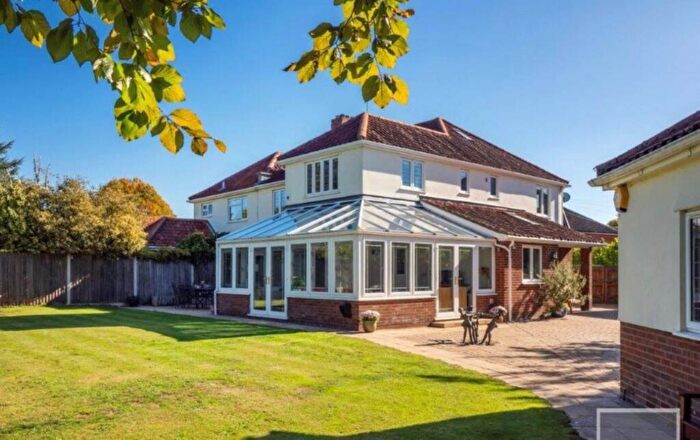 5 Bedroom Semi-Detached House For Sale In Clabon Second Close, , Norwich, NR3