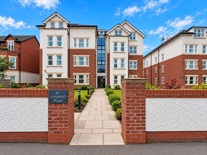 3 Bedroom Flat For Sale In Flat, Leyland Road, Southport, Merseyside, PR9