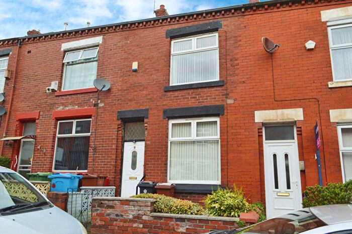 2 Bedroom Terraced House For Sale In Mirfield Avenue, Oldham, OL8