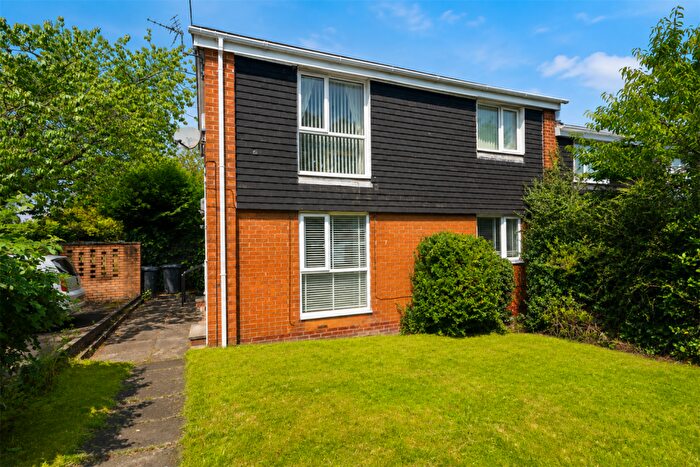 2 Bedroom Flat To Rent In Ebchester Court, Kingston Park, NE3