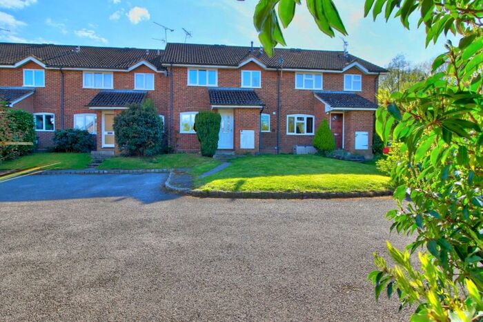 2 Bedroom Terraced House To Rent In Cumberland Way, Wokingham, RG41