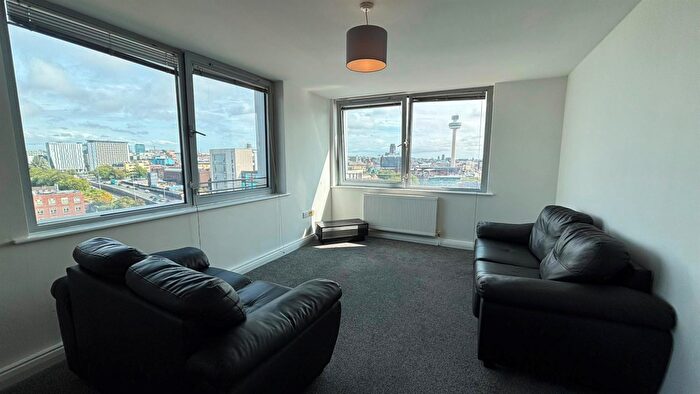 3 Bedroom Apartment To Rent In Lace Street, Liverpool, L3