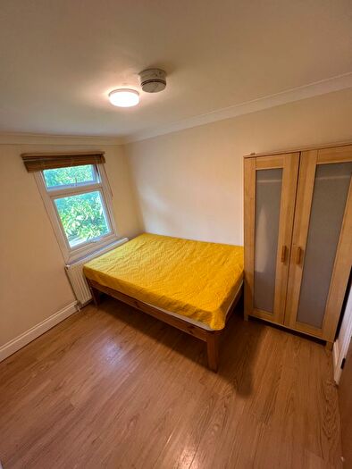 1 Bedroom Studio To Rent In Flat C Farleigh Road, Stoke Newington, N16
