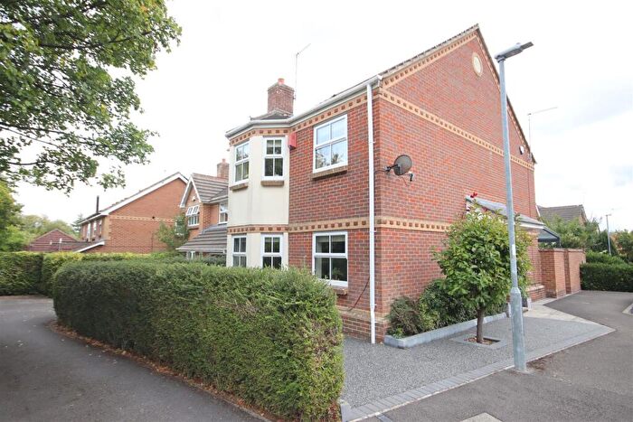 4 Bedroom Detached House For Sale In Acacia Close, Chippenham, SN14