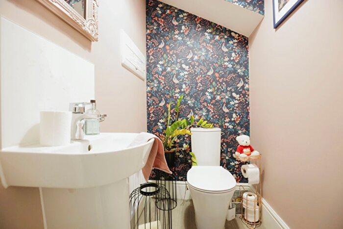 2 Bedroom Terraced House For Sale In Willow Way, Stratford-Upon-Avon, Warwickshire, CV37