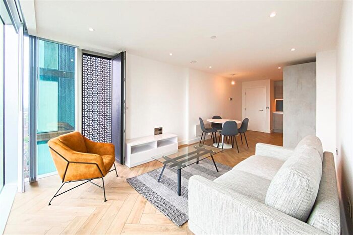 1 Bedroom Apartment To Rent In Elizabeth Tower, M15