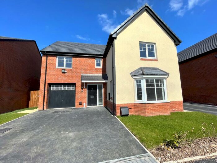 4 Bedroom House To Rent In Moat Lane, Chester, CH4