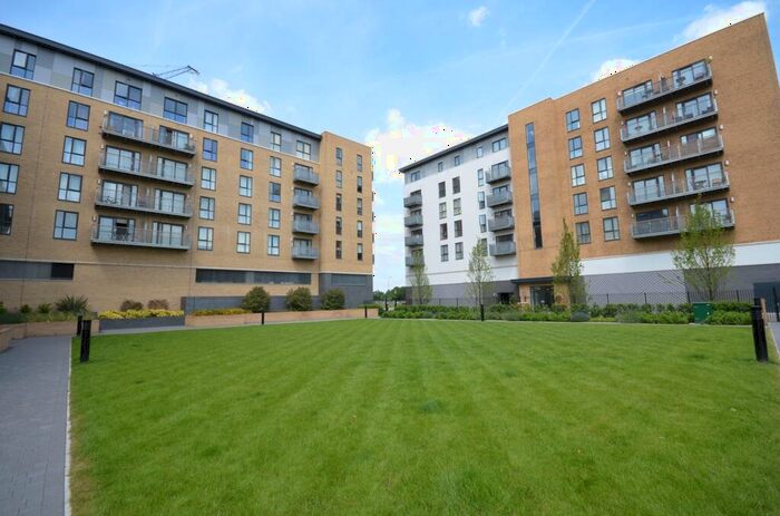 2 Bedroom Flat To Rent In Clydesdale Way, Belvedere, DA17