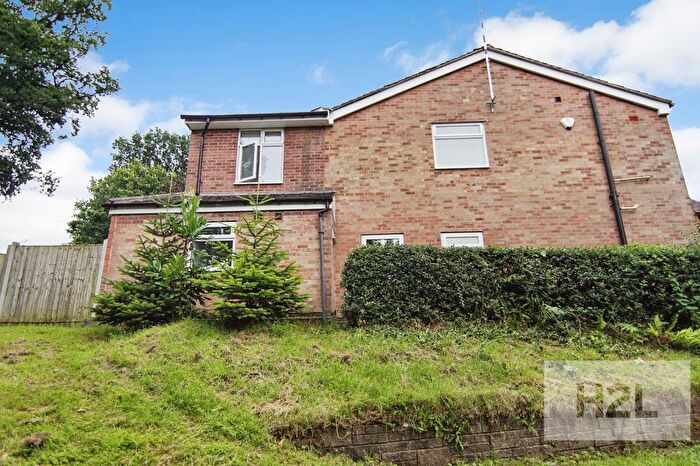 3 Bedroom Semi-Detached House To Rent In Pound Close, Berkswell, CV7