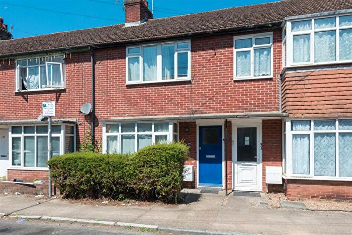5 Bedroom Terraced House For Sale In St Martins Road, Canterbury, CT1