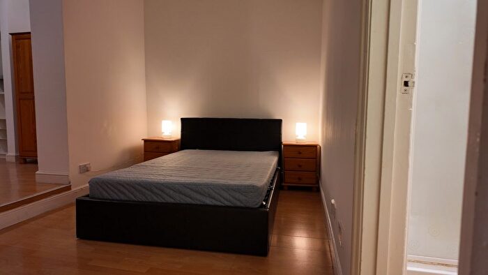 Studio To Rent In King's Cross Road, London, WC1X