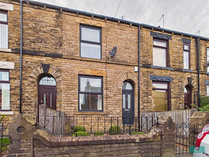 2 Bedroom Terraced House For Sale In Chamber Road, Shaw, Oldham, Greater Manchester, OL2