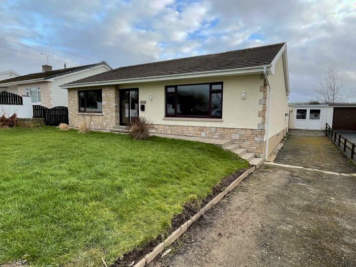 3 Bedroom Bungalow To Rent In Pen-y-bryn, Cardigan, SA43