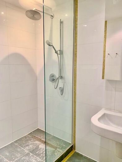 2 Bedroom Flat To Rent In Ainger Road, London, NW3