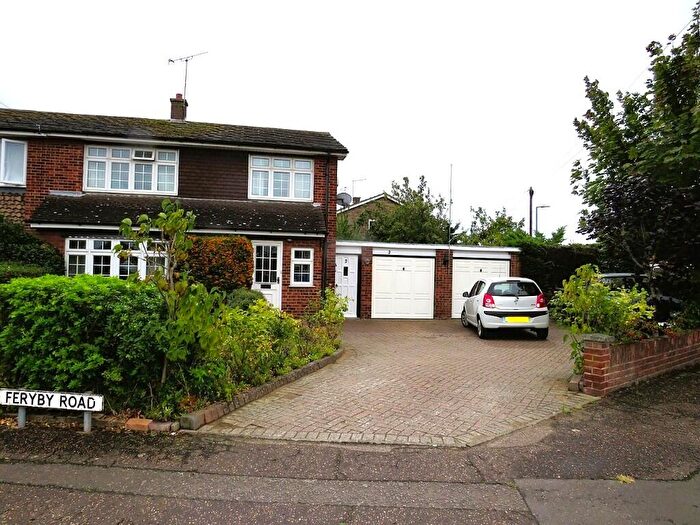 3 Bedroom End Of Terrace House For Sale In Feryby Road, Chadwell St Mary, Grays, Essex, RM16