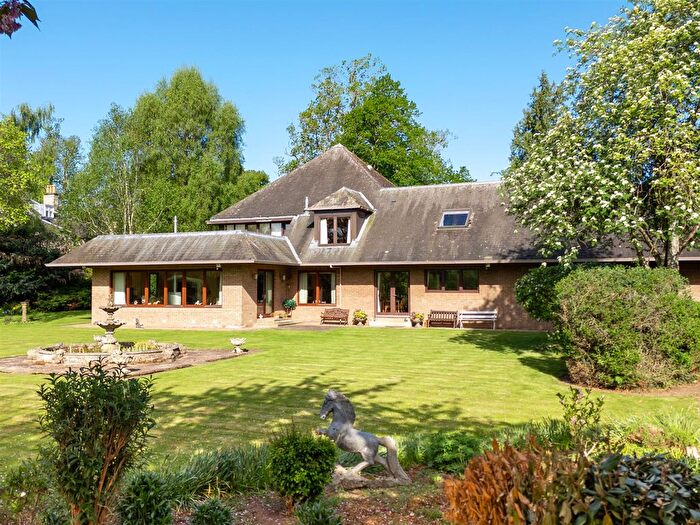 5 Bedroom Detached House For Sale In Tweedsyde House, Kelso, TD5