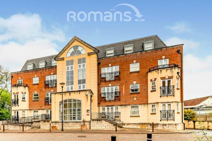 1 Bedroom Flat To Rent In Elmers Court, Post Office Lane, Beaconsfield, HP9