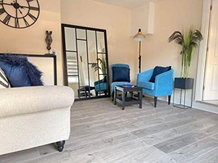 1 Bedroom Maisonette To Rent In Brookfields, Cambridge, CB1