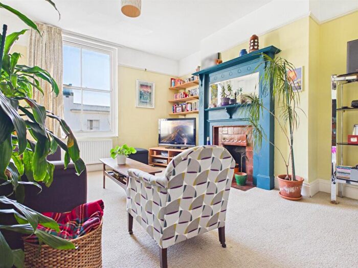 1 Bedroom Flat For Sale In York Road, Hove, BN3