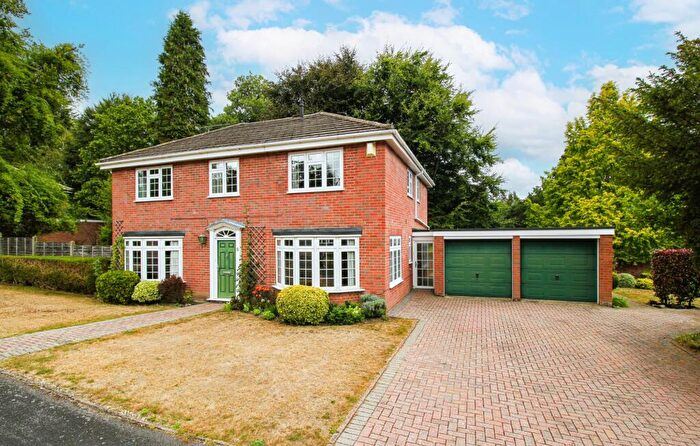 4 Bedroom Detached House For Sale In Rosedene Gardens, Fleet, GU51