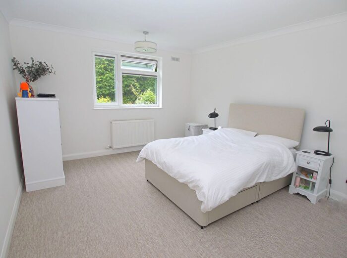 2 Bedroom Property For Sale In Knotts Place, Sevenoaks, TN13