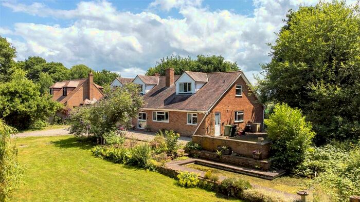 4 Bedroom Bungalow For Sale In Edwyn Ralph, Bromyard, Herefordshire, HR7