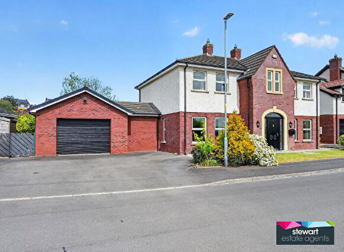 4 Bedroom Detached House For Sale In Berwick Heights, Moira, BT67