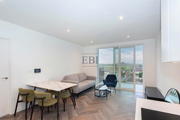 1 Bedroom Apartment To Rent In Bower House, Henshaw Parade, The Hyde, Hendon, NW9