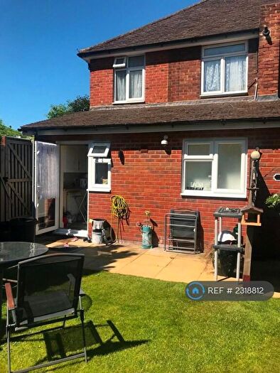 1 Bedroom Maisonette To Rent In Waller Avenue, Luton, LU4