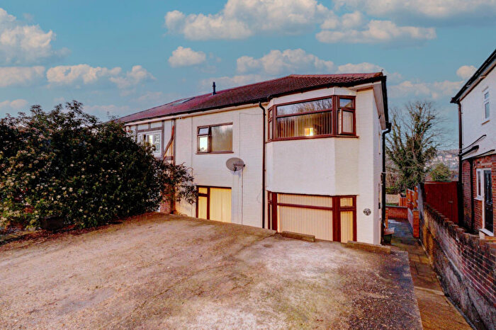 3 Bedroom Semi Detached House For Sale In Dashwood Avenue, High Wycombe, Buckinghamshire, HP12