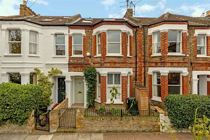 5 Bedroom Terraced House To Rent In Erpingham Road, Putney, London SW15
