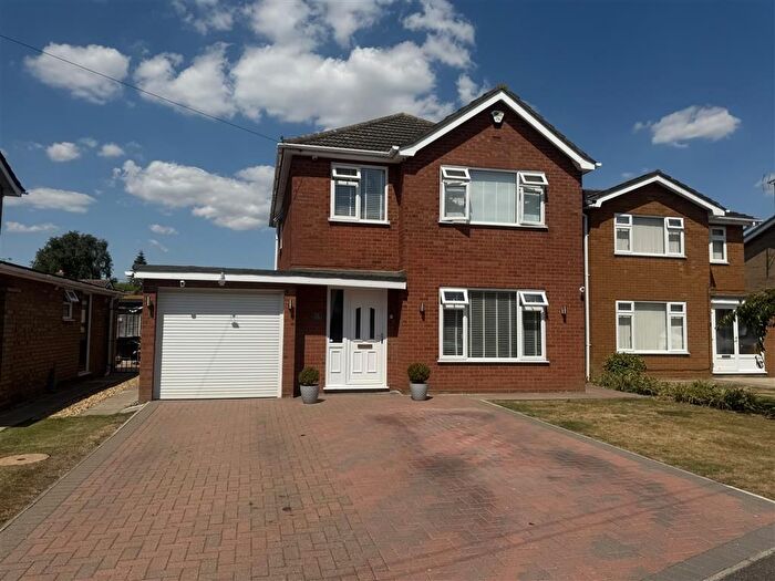 3 Bedroom Detached House To Rent In Mansell Road, Wisbech, PE13