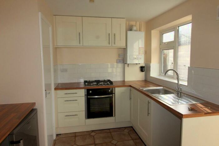 2 Bedroom Town House To Rent In Cooper Close, NG6