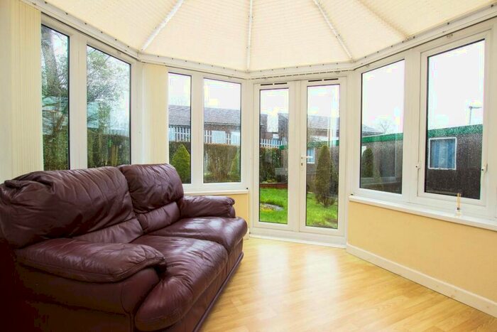 1 Bedroom Flat To Rent In Skye Crescent, Blackburn, BB1