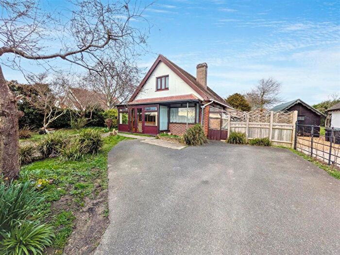 4 Bedroom Detached Bungalow For Sale In Nyton Road, Aldingbourne, PO20