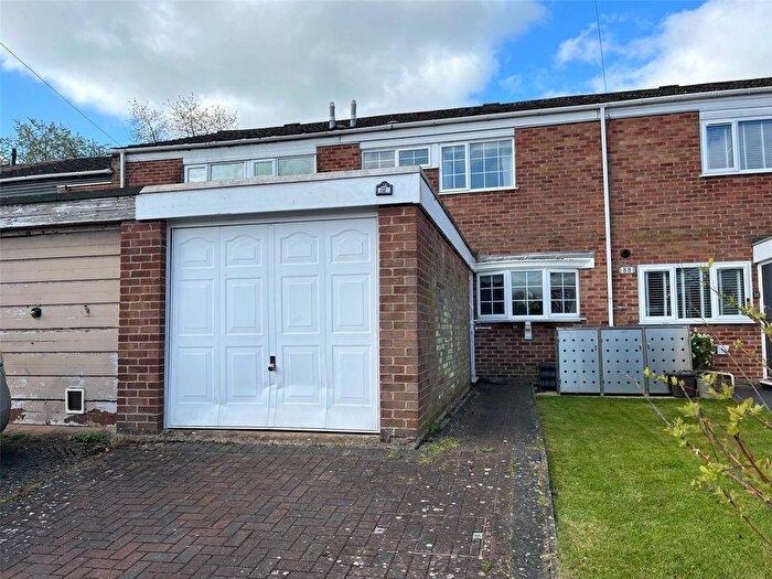 3 Bedroom Terraced House For Sale In Tweed Close, Daventry, Northamptonshire, NN11