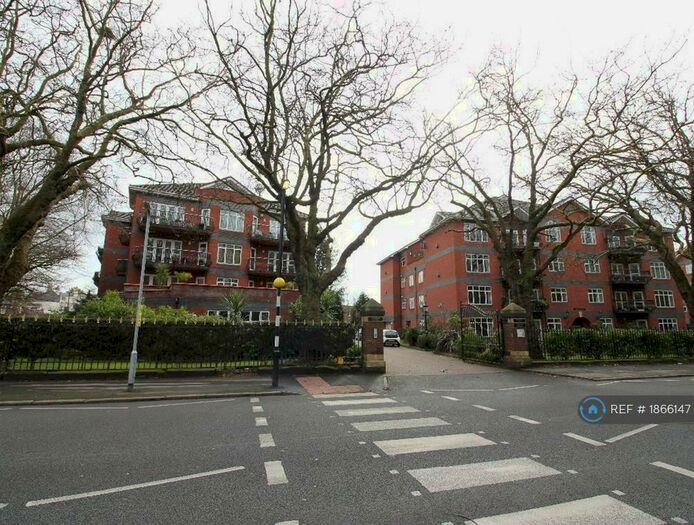 2 Bedroom Flat To Rent In Ullswater House, Liverpool, L17