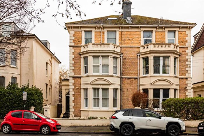 2 Bedroom Apartment For Sale In Clarendon Villas, Hove, BN3