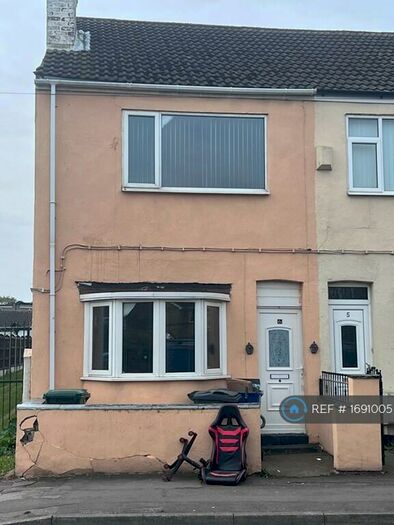 2 Bedroom Terraced House To Rent In East End, Stainforth, Doncaster, DN7