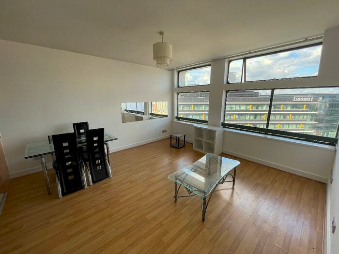 1 Bedroom Flat To Rent In Victoria Bridge, Salford, City Centre, Lancashire, M3