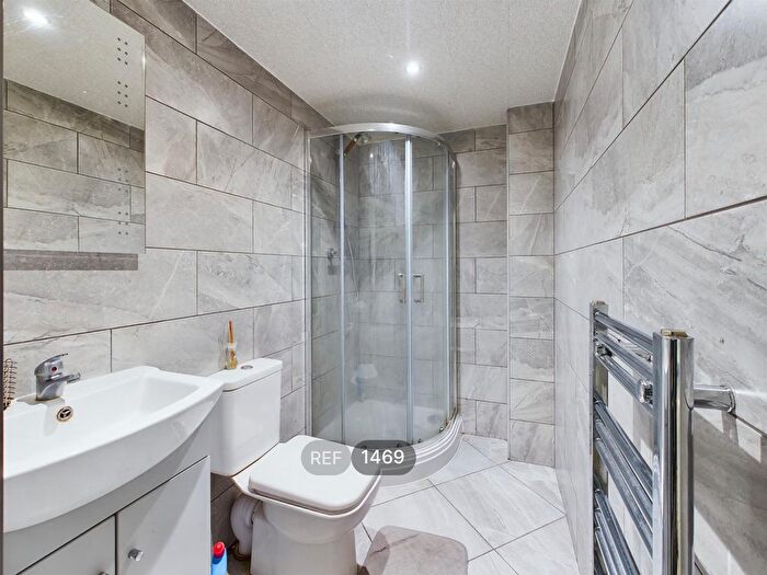 1 Bedroom Flat To Rent In Tivoli House, South Street, HU1