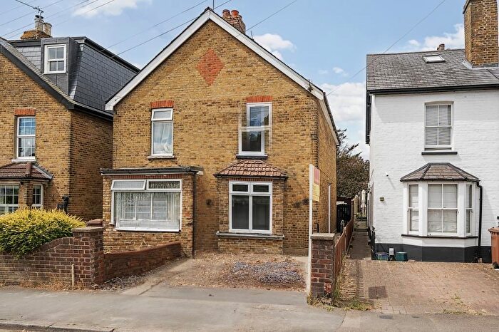 3 Bedroom Semi-Detached House To Rent In French Street, Sunbury-On-Thames, TW16