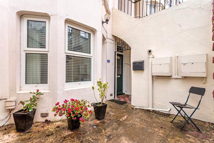 1 Bedroom Apartment For Sale In Gladstone Place, Brighton, BN2
