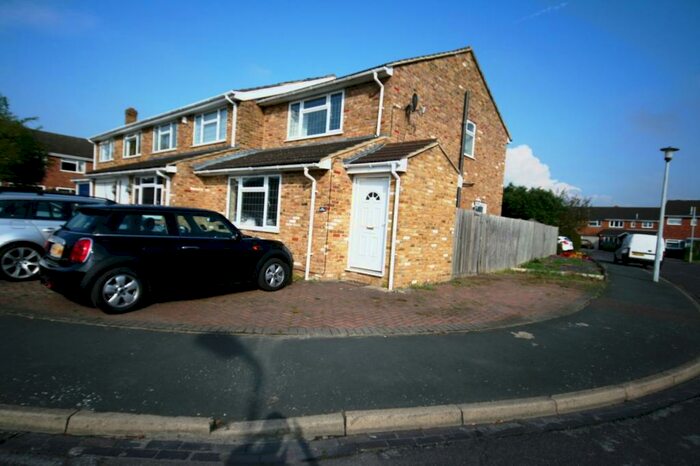 2 Bedroom Property To Rent In A Farmers Way, Maidenhead, Berkshire, SL6