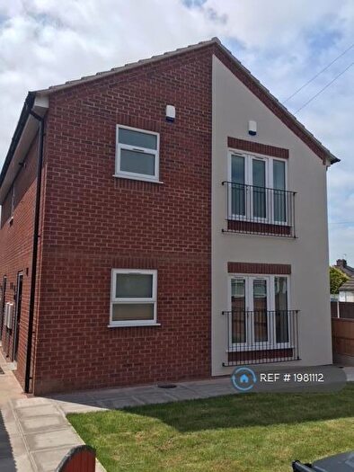 2 Bedroom Flat To Rent In Sparrow Terrace, Newcastle Under Lyme, ST5