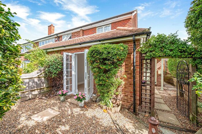 2 Bedroom End Of Terrace House To Rent In Rectory Lane, Long Ditton, KT6