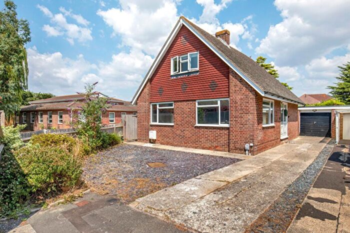 3 Bedroom Detached House For Sale In Godman Close, Aldwick, Bognor Regis, PO21
