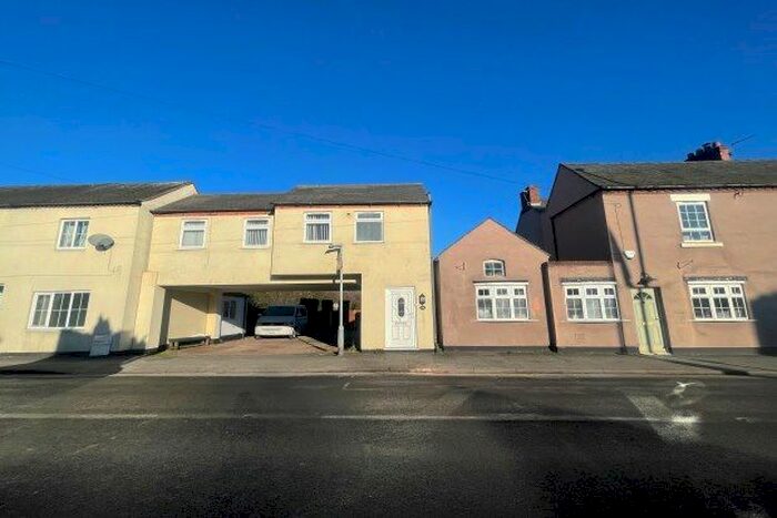 1 Bedroom Flat To Rent In New Road, Rugeley, WS15