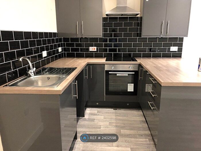 1 Bedroom Flat To Rent In High Street, Great Houghton, Barnsley, S72