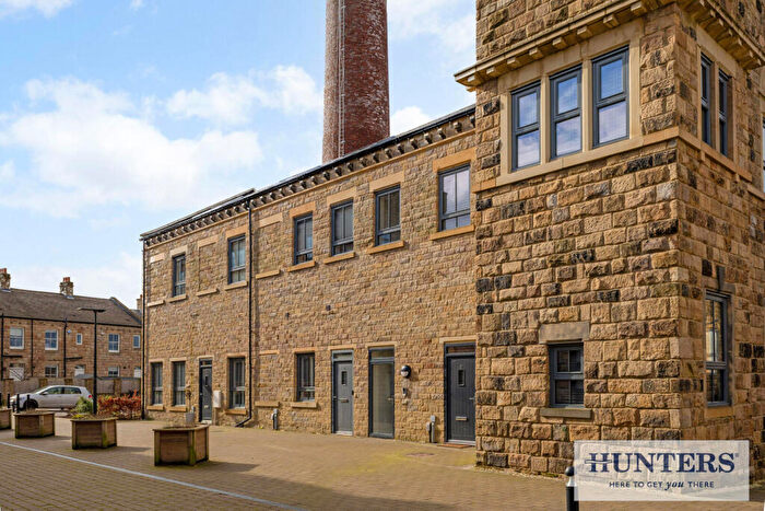 1 Bedroom Apartment For Sale In Dyehouse Walk, Yeadon, Leeds, LS19